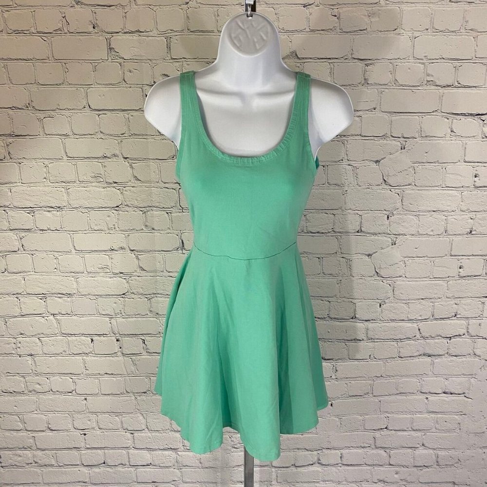 Express Green Fit & Flare Skater Sleeveless Dress - Picture 2 of 8